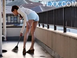 Miệng giống như cây kẹo mút.