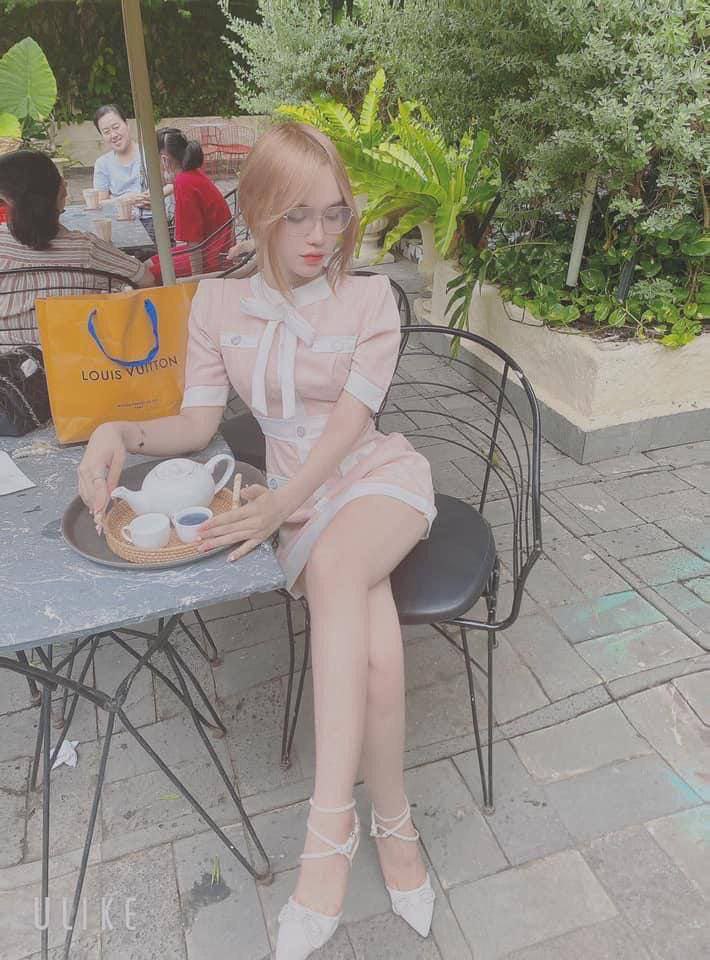 Cô nàng mới cưới bị lão già bẩn thỉu cạnh bên tấn công khi góp ý về mùi hôi