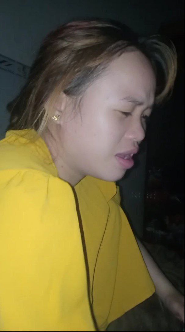 91 Wangge 2800 ¥ đặt lịch hẹn trực tuyến với một cô gái xinh đẹp và mảnh mai, có làn da trắng và bộ ngực đẹp...